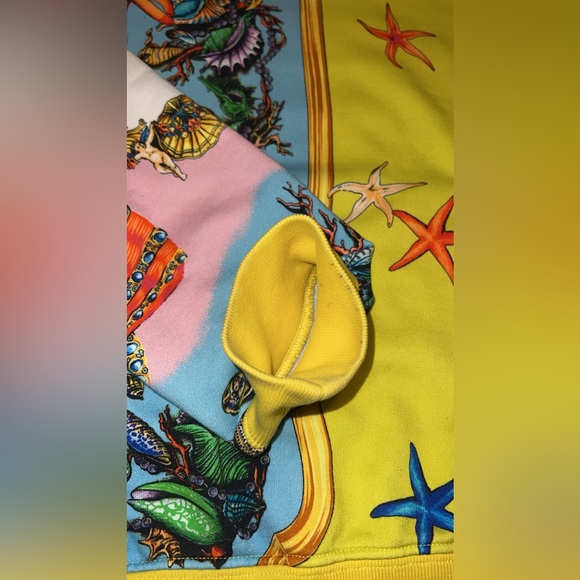 Versace tresor de La mer sweatshirt.🪸 - Picture 16 of 16